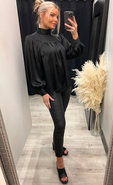 Glowie blouse - black satin