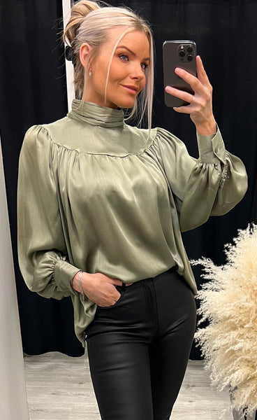 Glowie blouse - sage satin