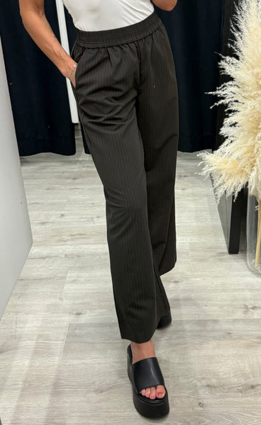 NÜMPH Nusonya pants - black coffee