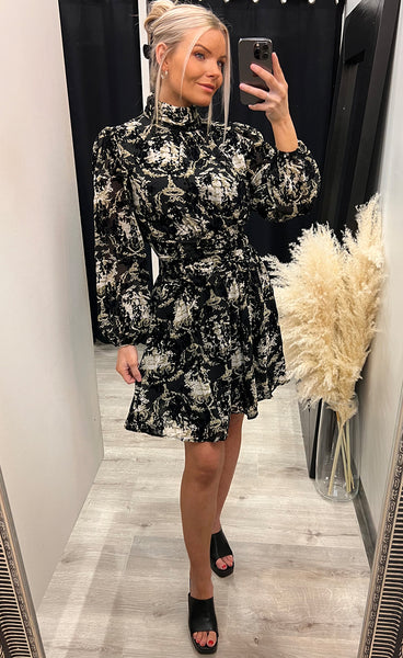 Cecilia dress - black velour