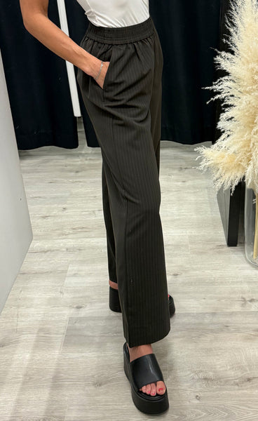NÜMPH Nusonya pants - black coffee