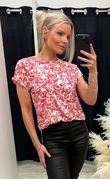 Seen tee 1 - floral hibiscus