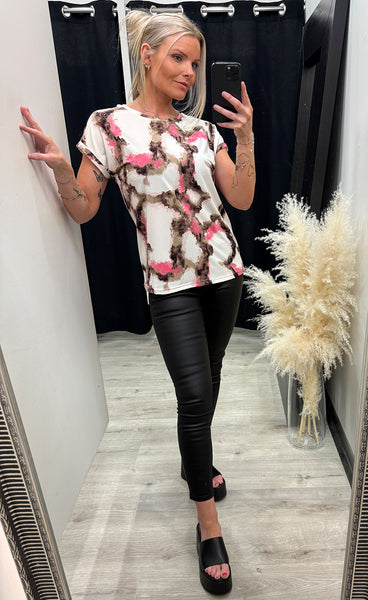 Seen tee 1 - marble honeysuckle