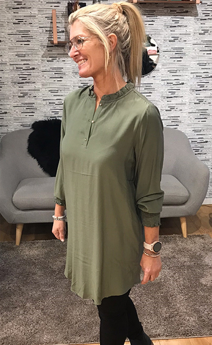 Laura blússa - green