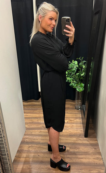 Camilla basely dress - black