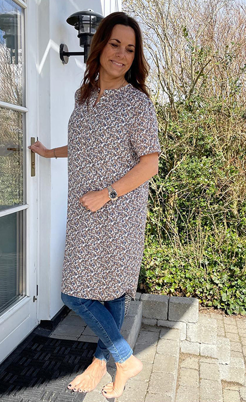 Thilde kjóll - beige