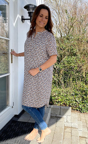 Thilde kjóll - beige