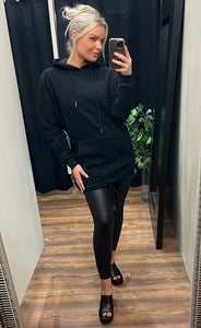 Amber hettupeysa - black