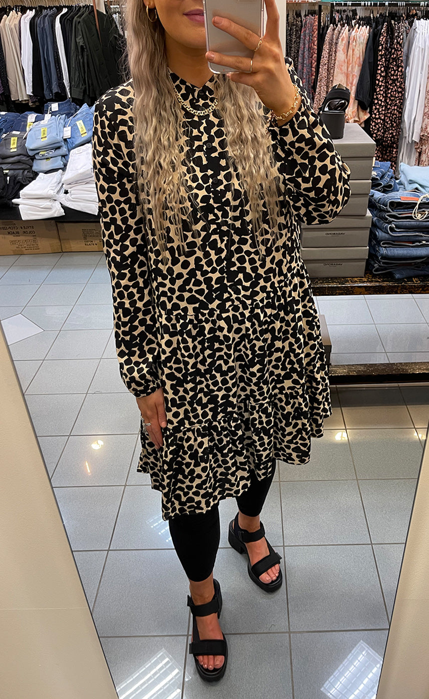 Bahira jalina skyrtukjóll - semolina dot