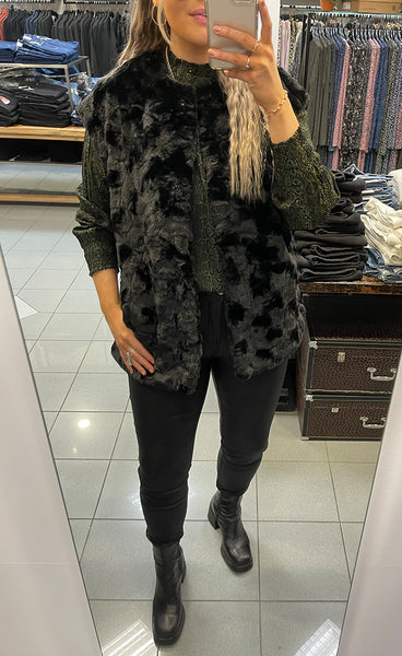 Cavas loðvesti - black