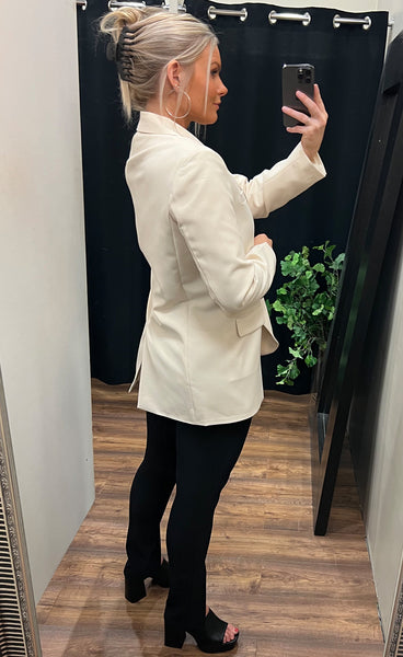 Nana oversized blazer - cream