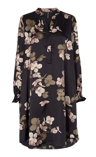 Vigga kjóll - black