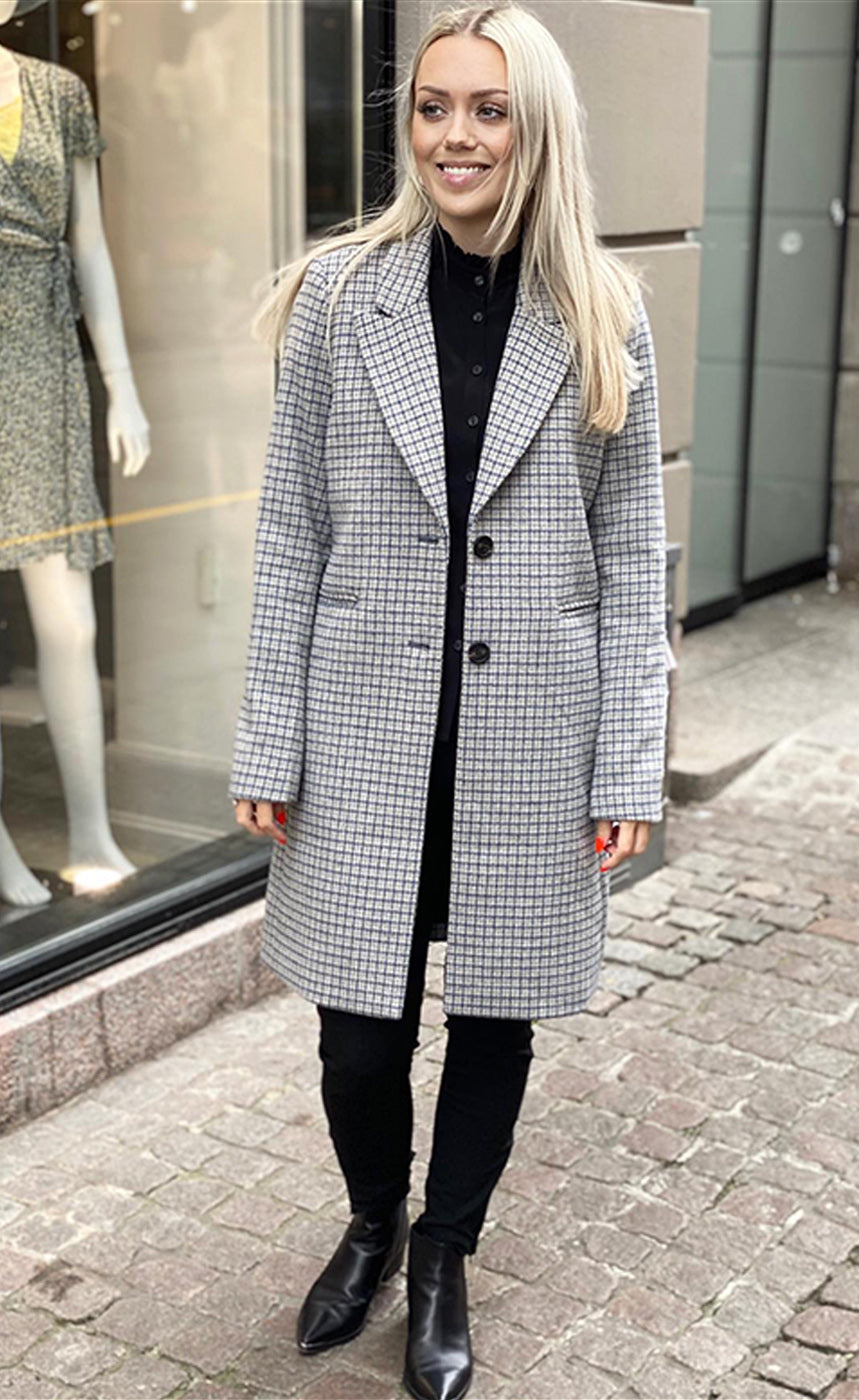 Petrin kápa - check