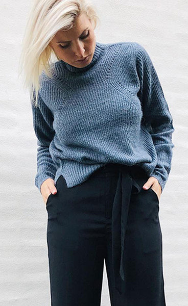 Hallina peysa - vintage indigo